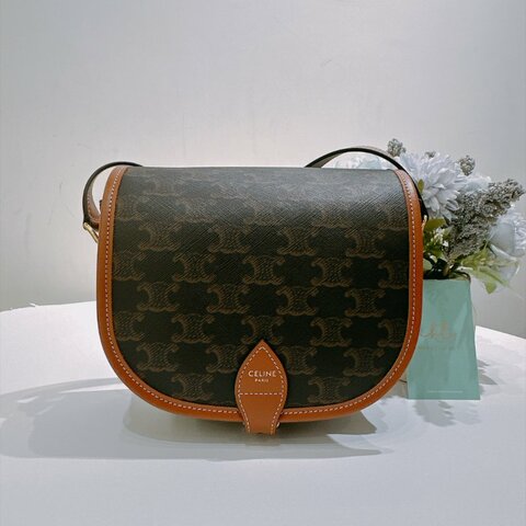 TW4978	Celine 思琳中號經典花紋肩帶包包 Medium Folco Bag Triomphe Canvas