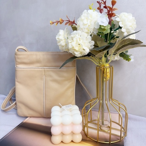 【赫蒂國際精品】 LOEWE 復古肩背包vintage