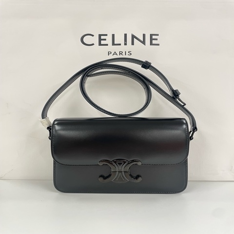 Celine Triomphe teen classic 黑色黑扣錢