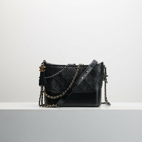 Chanel 新中號流浪包/黑色