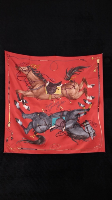 Hermes 红色纵意驰骋飞马真丝丝巾