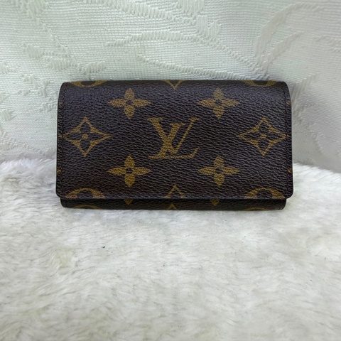 Louis Vuitton card holder in brown leather