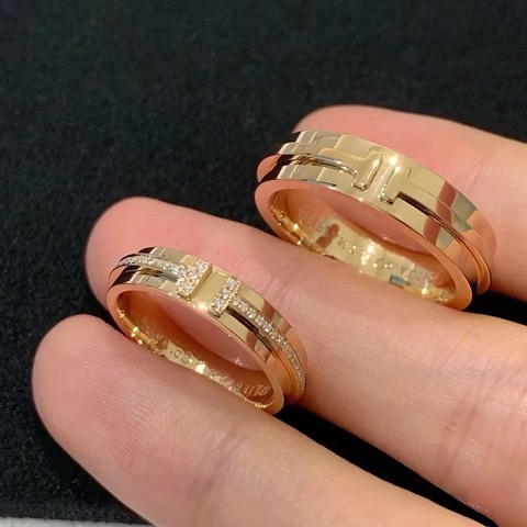全新未使用品Tiffany &Co. 蒂芙尼T 系列指環戒指18k玫瑰金 尺寸5號 US =49歐碼鑲嵌一圈鑽石