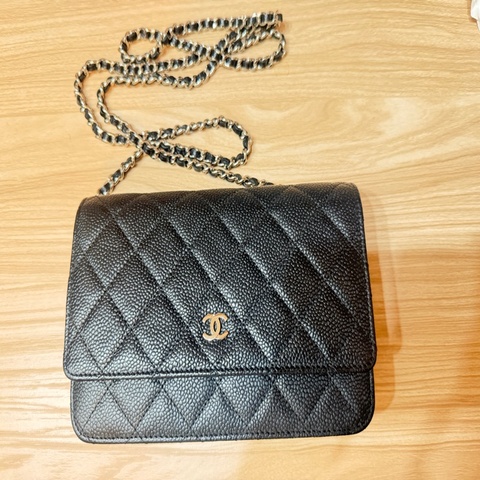CHANEL WOC 黑色荔枝牛皮銀扣 鏈條包｜保卡盒裝齊全