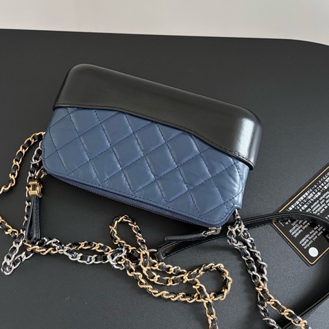 Chanel 香奈兒 海軍藍拼黑色 mini 流浪斜挎包 25開有卡 原始好成色