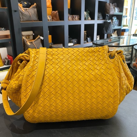 Bv/葆蝶家Bottega Veneta 落日黃編織斜挎南瓜包 元寶包