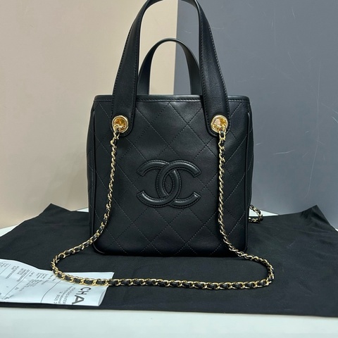 Chanel香奈兒 26B 黑金牛皮小號 水桶包手提包單肩包斜挎包托特包 芯片款