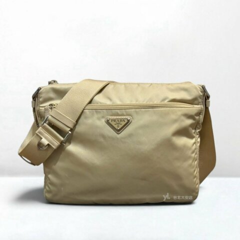 A13379-PRADA Re-Nylon香檳色尼龍雙拉鍊側背包1BC421