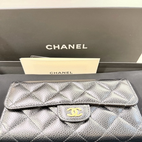 Chanel 黑荔枝皮菱格金釦3折中夾