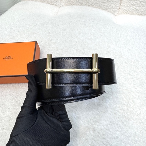 愛馬仕Hermes93愛馬仕橘Togo皮/89黑Box皮雙面用皮帶H077971