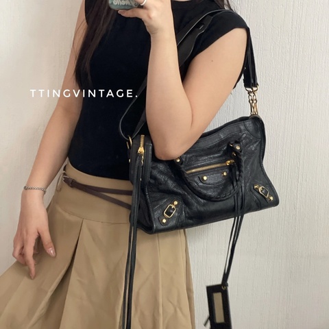 Balenciaga黑色揉製羊皮金釦小號City機車包431621