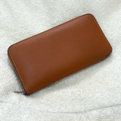 Hermes 焦糖棕絲巾長夾