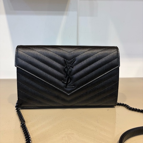 YSL 黑牛皮Cassandre WOC肩斜背鏈包
