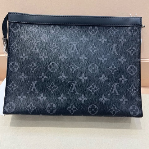 lv 路易威登 黑武士洗漱包 芯片款