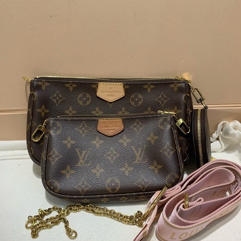 LV/路易威登 老花五合一麻將包20年 經典款 粉色肩帶+金色鏈條 尺寸：24×13.5×4cm