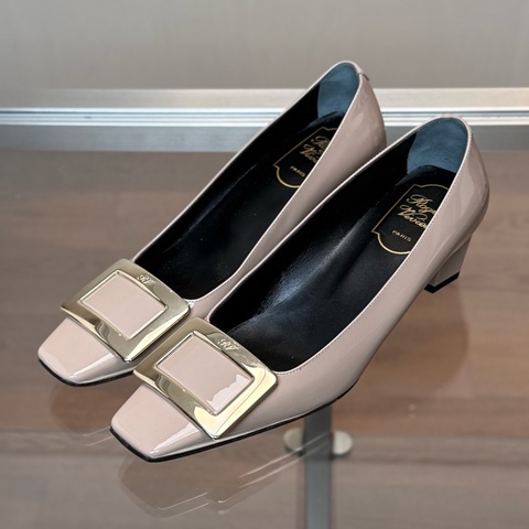 Roger Vivier/羅傑維維亞 RV 大象灰方扣高跟鞋 尺碼/36.5