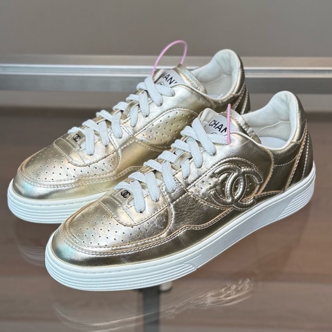 Chanel/香奈兒 24C 金角大王空軍一號香檳色板鞋 尺碼/37