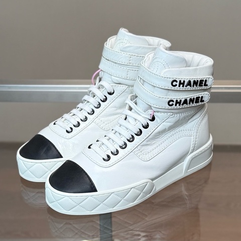 CHANEL/香奈兒 23A黑白高魔術貼Logo板鞋 尺碼/36.5