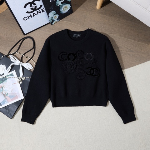 Chanel 20B 黑色刺繡針織毛衣