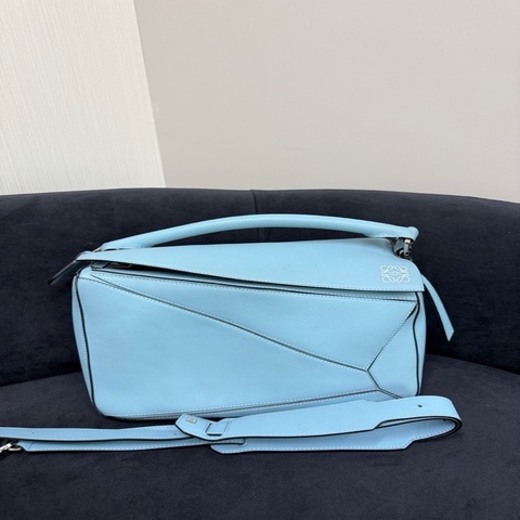 loewe罗意威 puzzle蓝色几何包单肩包中号 底长29 17年