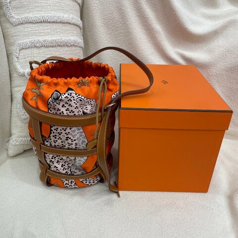 Hermès Musardine Silk Bucket Bag Orange Leopard Floral Epsom Leather Silver Hardware