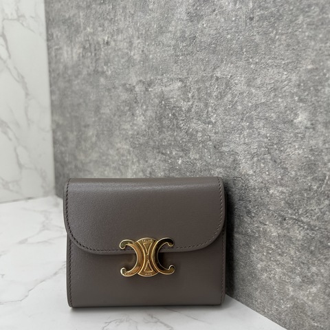 香緹國際精品 CELINE Triomphe 短夾 1229