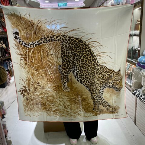 Hermès 140 x 140 cm Silk Cashmere Scarf Brown Yellow White Leopard