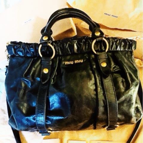 Miumiu油蠟牛皮斜背包 手提包 肩包 機場包 兩用包