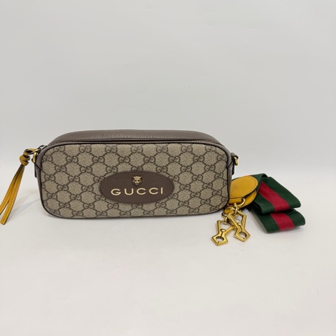 Gucci 咖PVC虎頭相機包