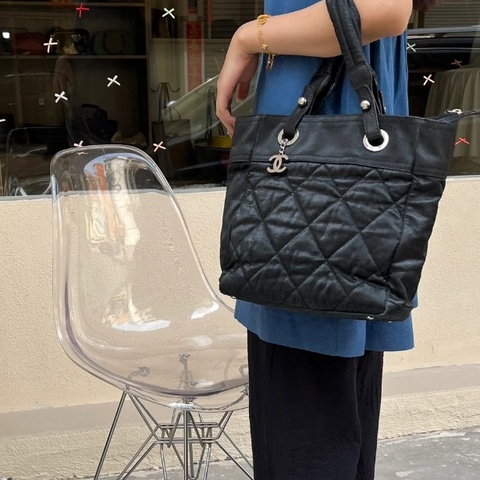 Chanel香奈兒 黑銀雙clogo 手提包