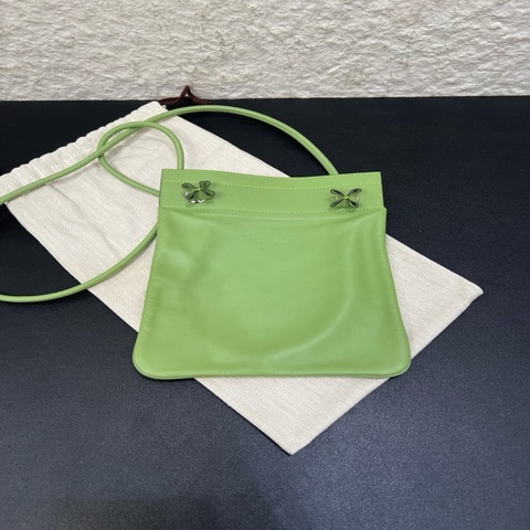 98新Hermes愛馬仕aline 迷你牛油果綠信封包單肩斜挎包