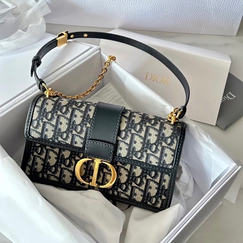 全新全配🈶2023購證❤️ dior #老花 #蒙田30 ##鏈條款 #小號