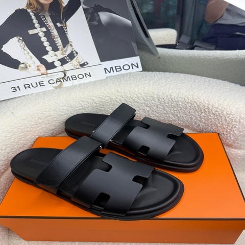全新 Hermes 愛馬仕男鞋Chypre二舅拖鞋 黑色 42碼