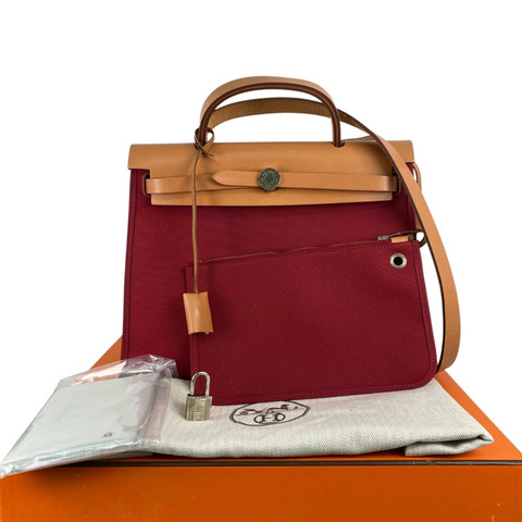 △ HERMES 愛馬仕 Red Canvas Palladium Plated Metal Herbag 31 Stamp X 2 way bag 紅色帆布鍍鈀金屬X刻兩用袋-267015661
