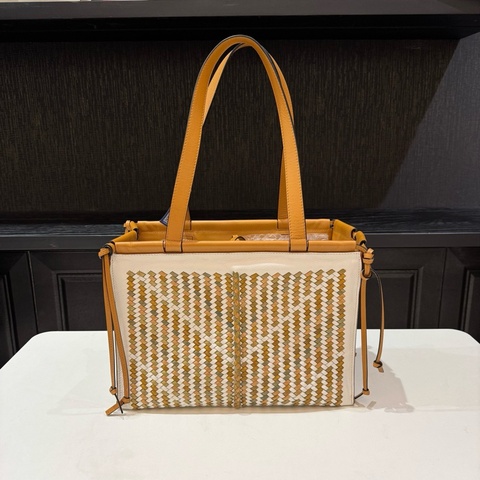 Loewe羅意威限量款全皮32cm原始內里乾淨好成色