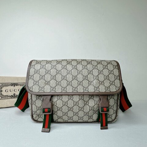 GUCCI GG MESSENGER老花翻蓋郵差包