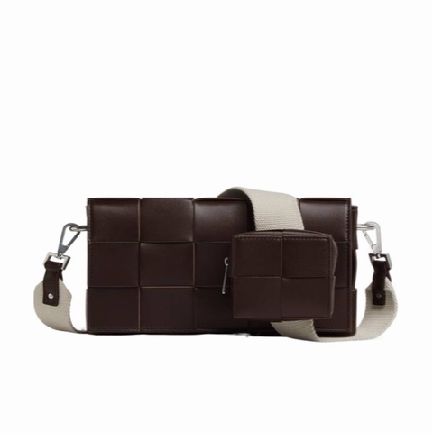 Bottega Veneta 男士 編織圖案斜挎包均碼碼23cm*5cm*15cm