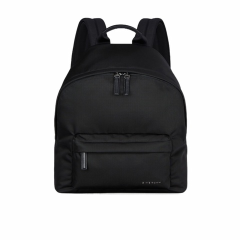 Givenchy 男士 Essential U 背包均碼碼32cm*20cm*43cm