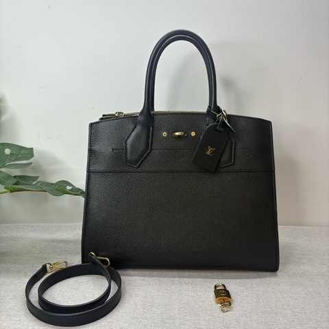 LV/路易威登 黑色荔枝紋 蒸汽包 city steamer