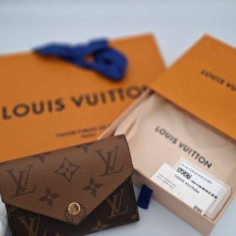 【Louis Vuitton】LV  M81557 經典 VICTORINE系列 Monogram Reverse✨經典雙色拼色短夾