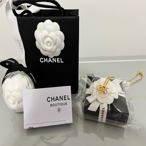 CHANEL 香奈兒《全新》26P 金色雙C LOGO仿鑽墜飾項鍊 全配