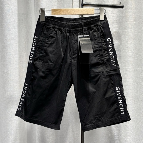 Givenchy 紀梵希 休閒短褲 12碼 刺繡字母logo