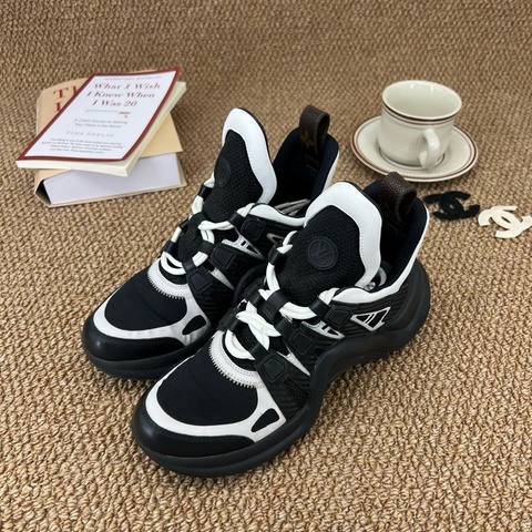 Louis Vuitton路易威登 archlight 黑白 36.5碼