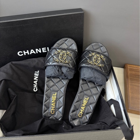 Chanel 香奈兒 23P 黑色皮穿練雙C平底鞋/拖鞋 38碼