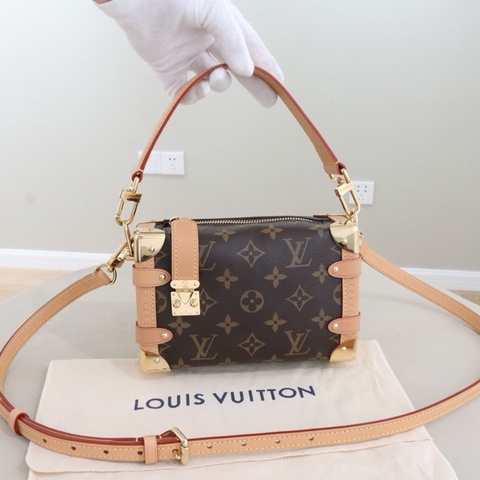 99新 Louis Vuitton 路易威登 LV Side 小號  芯片，尺寸19*12.5*7.5，