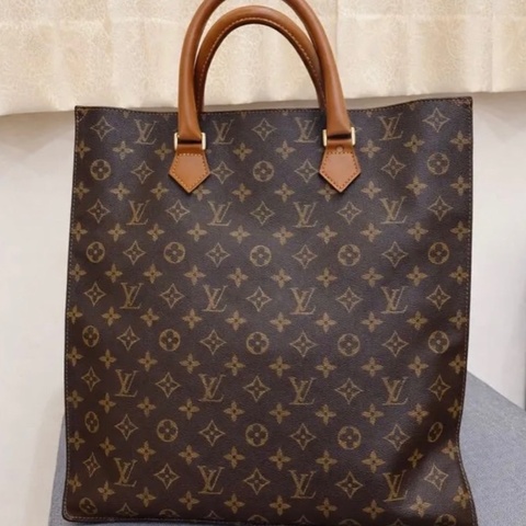 ✨ 古董收藏級 LV｜1980年代無標時期LV Sac Plat｜全新未使用收藏品✨