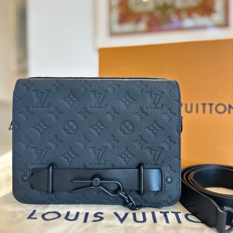 LV路易威登LOUIS VUITTON Steamer 老花纹印花 皮革 小盒子黑武士邮差包单肩包 男款 黑色