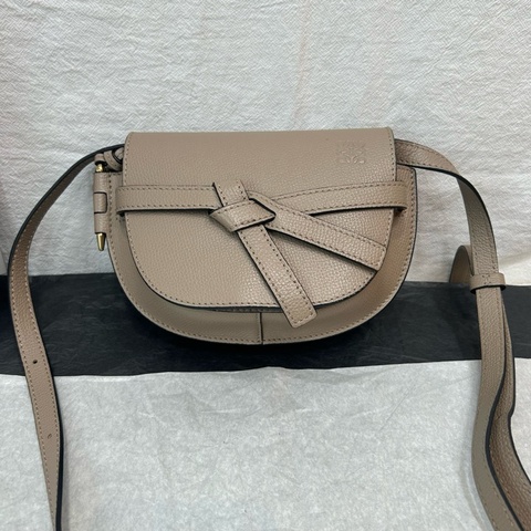 LOEWE羅意威 Gate mini 馬鞍包 沙色 21年