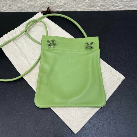 Hermes/愛馬仕aline 迷你牛油果綠信封包單肩包斜挎包 極簡風格永不過時 皮質細膩 男女可背款