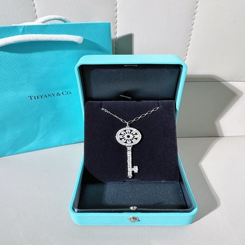 Tiffany蒂芙尼 鉑金滿鑽太陽花大號項鍊